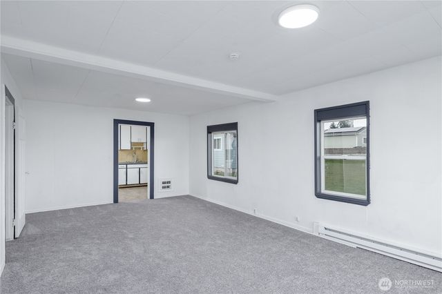 734 W 4th St, Port Angeles, WA 98363