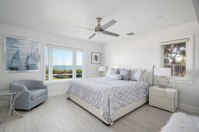 3766 Ocean Drive, Vero Beach, FL 32963