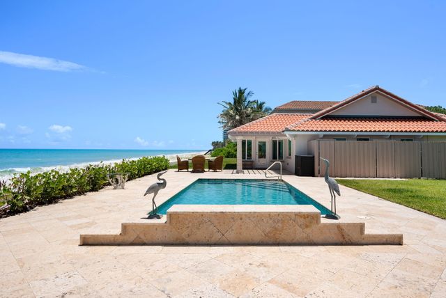 3766 Ocean Drive, Vero Beach, FL 32963