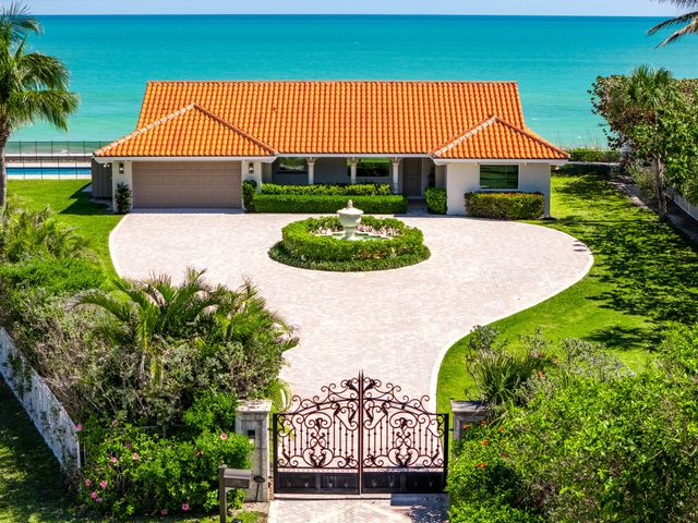 3766 Ocean Drive, Vero Beach, FL 32963