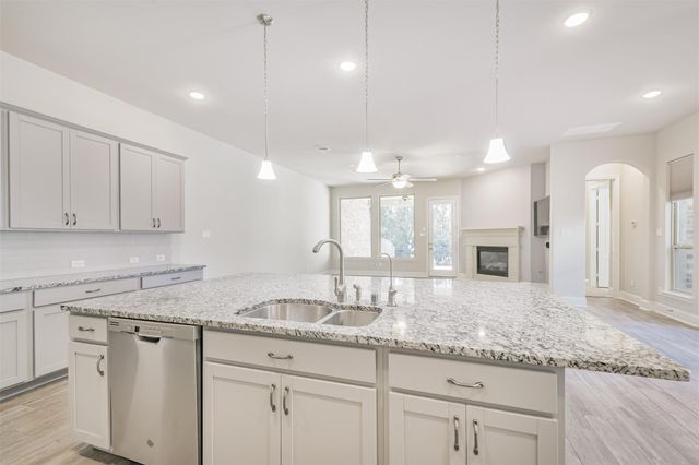 210 Liatris Court, Conroe, TX 77304