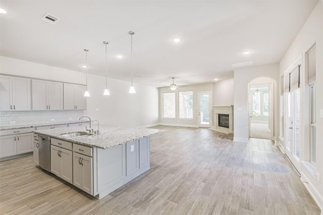 210 Liatris Court, Conroe, TX 77304