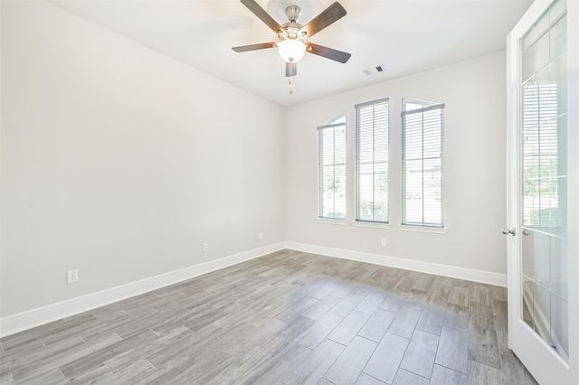 210 Liatris Court, Conroe, TX 77304