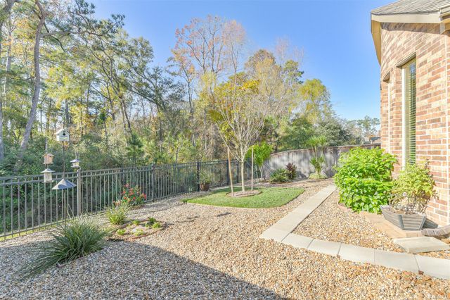 210 Liatris Court, Conroe, TX 77304