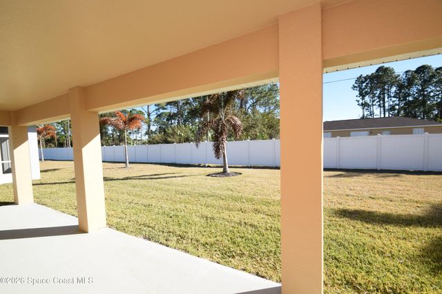1204 Captiva Island Circle SW, Palm Bay, FL 32908