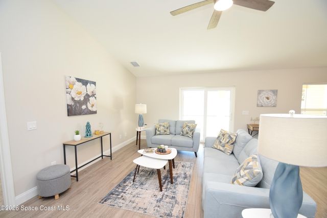 1204 Captiva Island Circle SW, Palm Bay, FL 32908