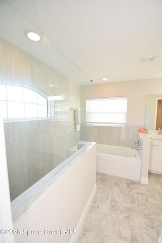 1204 Captiva Island Circle SW, Palm Bay, FL 32908