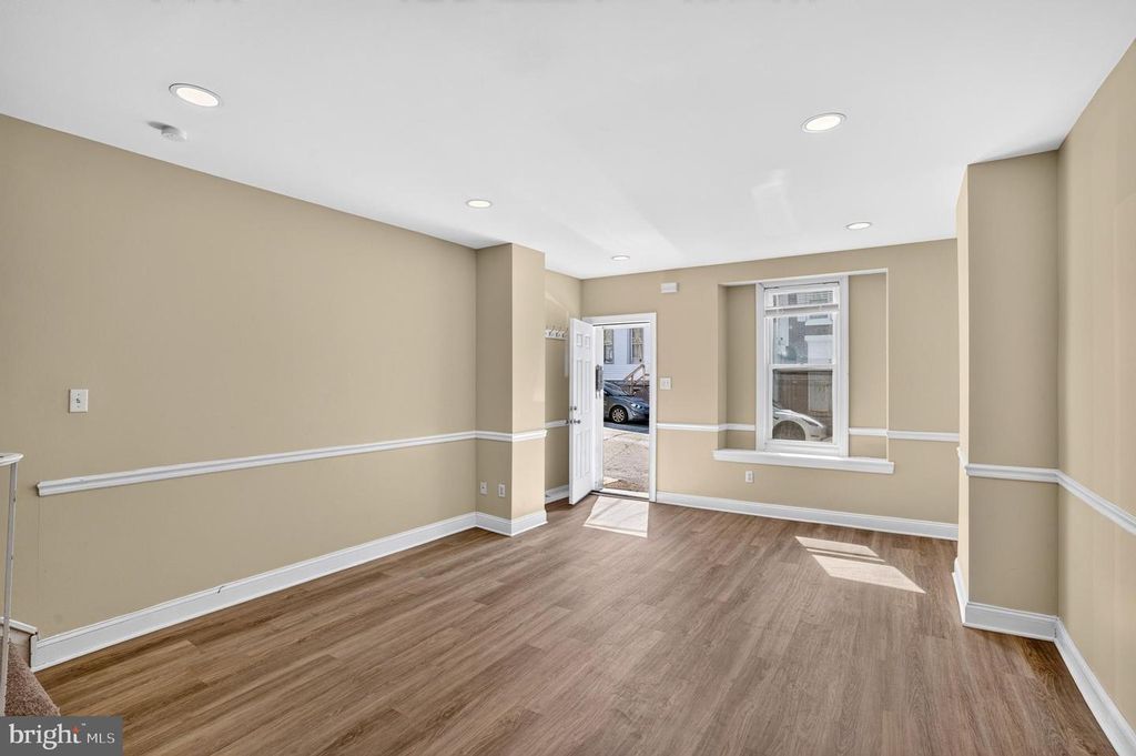 112 HERMIT ST, PHILADELPHIA, PA 19127 — photo 5