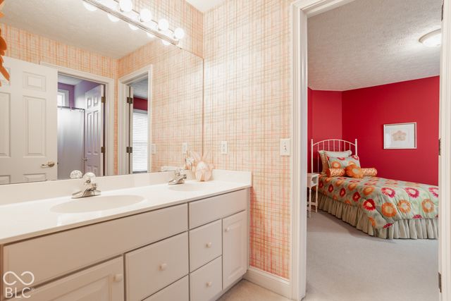 12378 Hyacinth Way, Carmel, IN 46032
