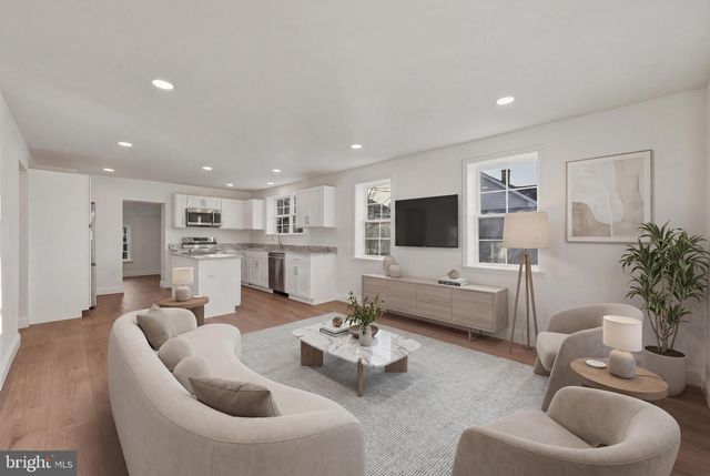 502 BERRY ST, Martinsburg, WV 25401