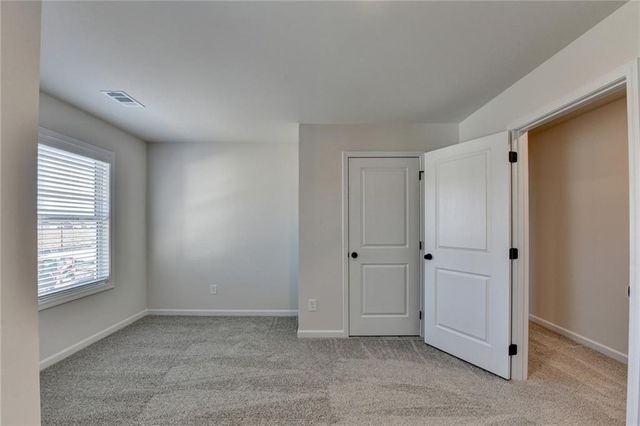 696 Rodeo Drive, Dacula, GA 30011