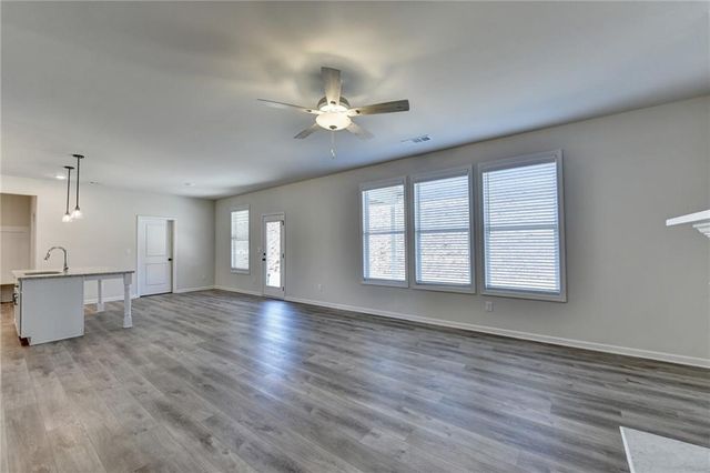 696 Rodeo Drive, Dacula, GA 30011