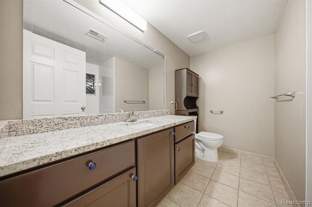 41061 Rose Lane, Clinton Township, MI 48036