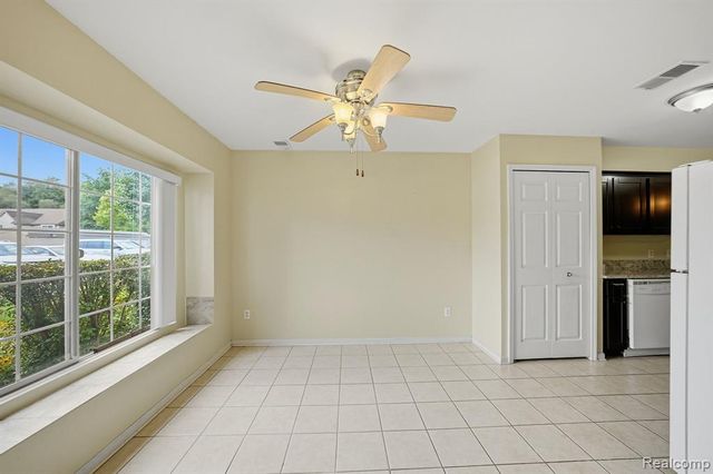 41061 Rose Lane, Clinton Township, MI 48036
