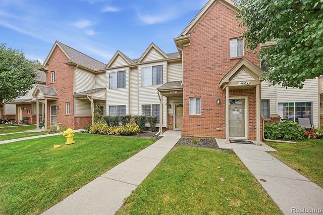 41061 Rose Lane, Clinton Township, MI 48036