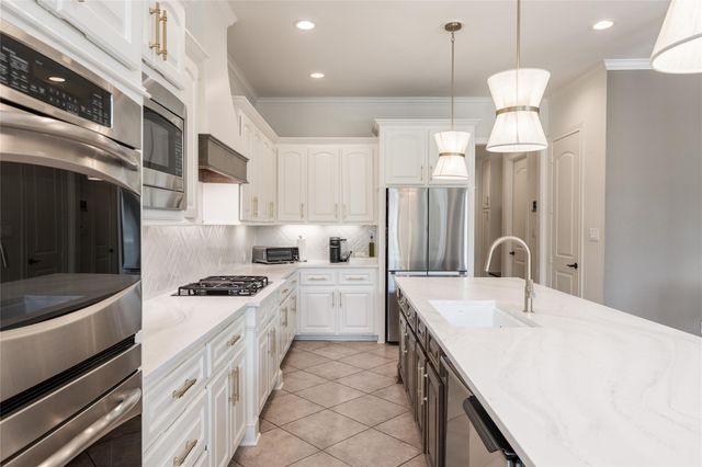 2447 Monarch Terrace Drive, Katy, TX 77494