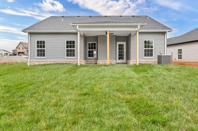 645 Marblewing Ct, Clarksville, TN 37043