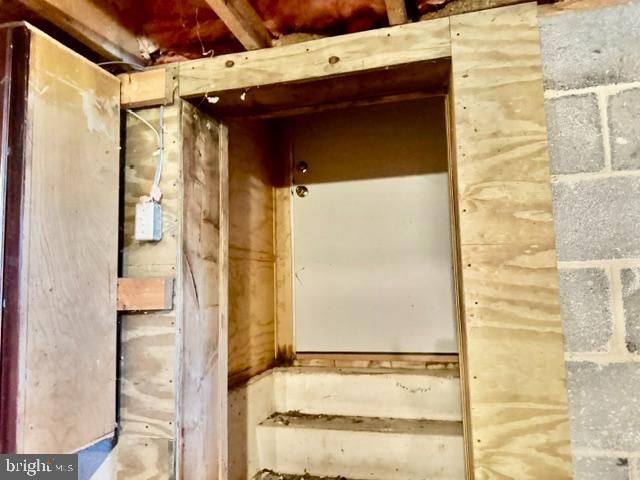 510 W PINE ST, Frackville, PA 17931
