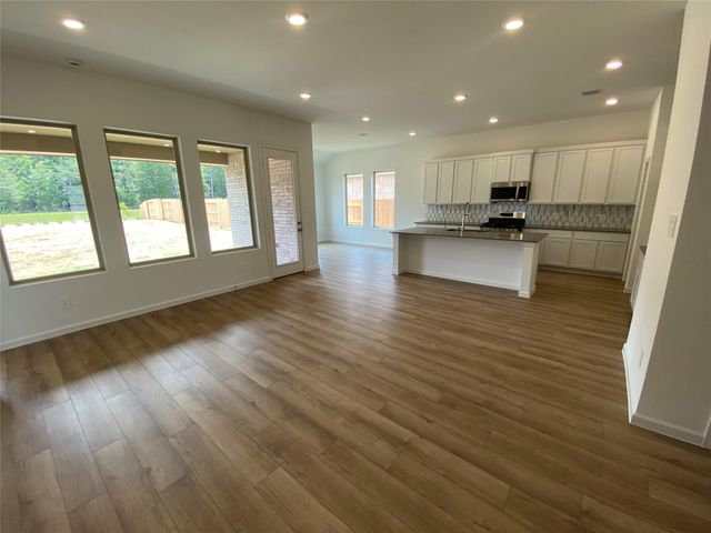 17907 Rillette Road, Conroe, TX 77302