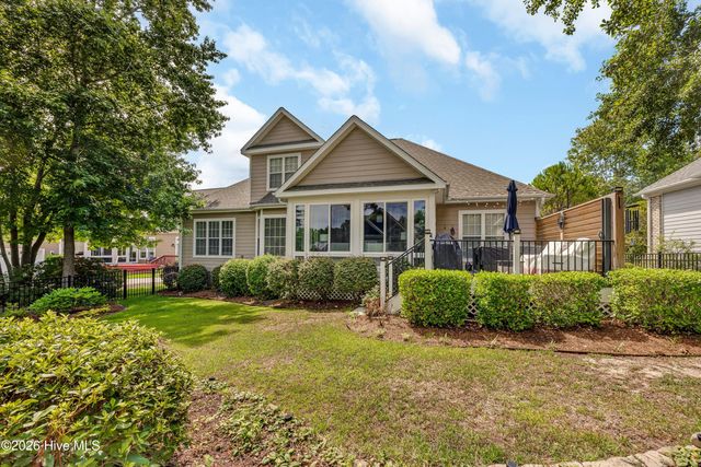 1530 Turnberry Lane SE, Bolivia, NC 28422
