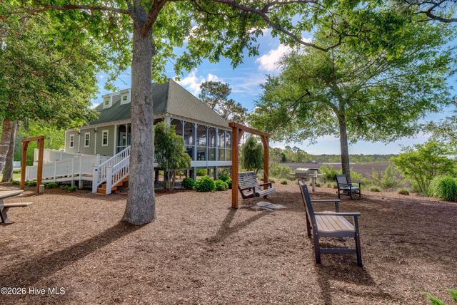 1530 Turnberry Lane SE, Bolivia, NC 28422