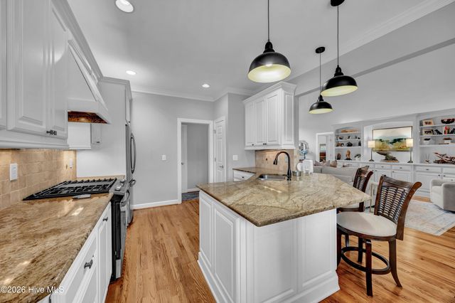 1530 Turnberry Lane SE, Bolivia, NC 28422