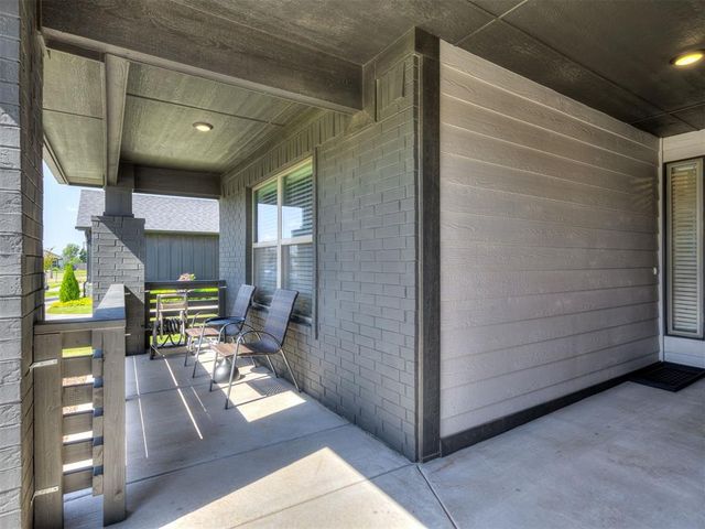 13317 SW 5th Street, Yukon, OK 73099