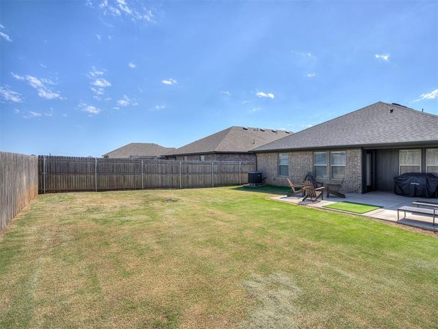 13317 SW 5th Street, Yukon, OK 73099