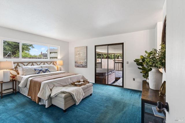 6174 San Benito Ct, Rohnert Park, CA 94928