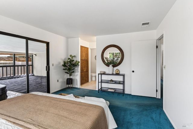 6174 San Benito Ct, Rohnert Park, CA 94928