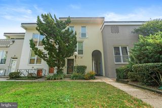 73 G ST SW #103, Washington, DC 20024