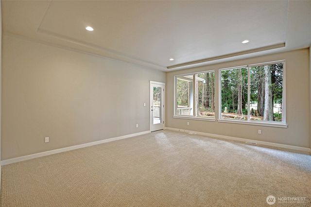 2802 Park Drive, Camano Island, WA 98282