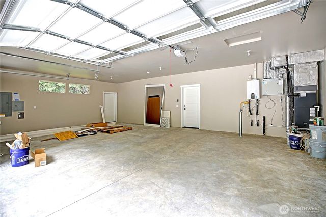 2802 Park Drive, Camano Island, WA 98282