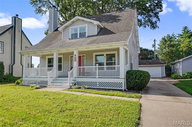 330 Reighley Place, Florissant, MO 63031