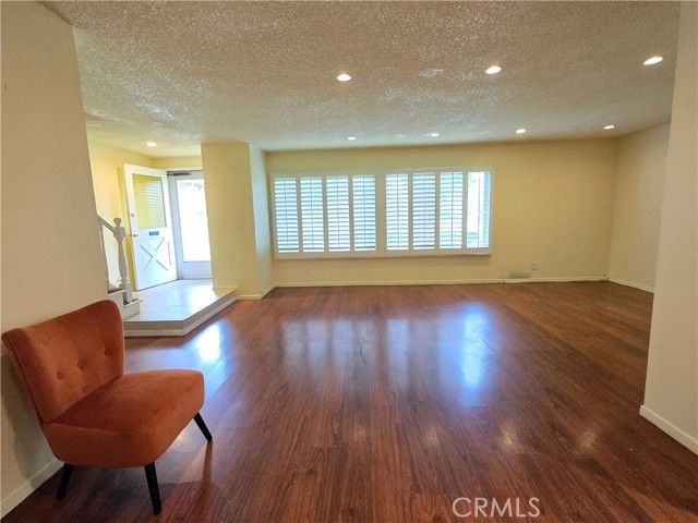 3500 W Manchester 337, Inglewood, CA 90305