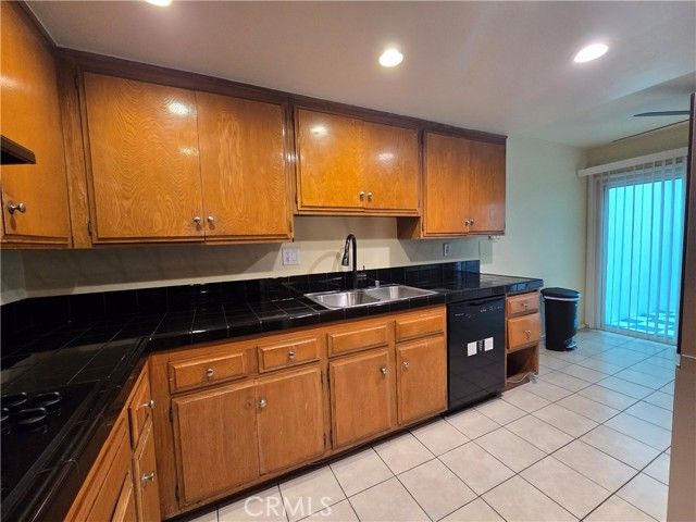 3500 W Manchester 337, Inglewood, CA 90305