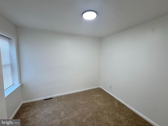 2503 N PINE ST, Wilmington, DE 19802