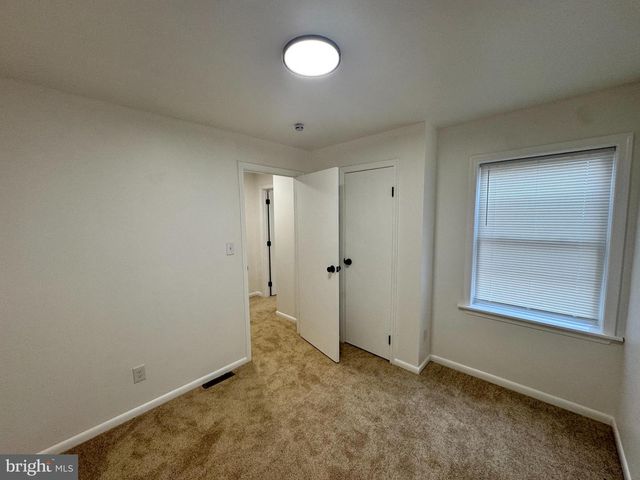 2503 N PINE ST, Wilmington, DE 19802