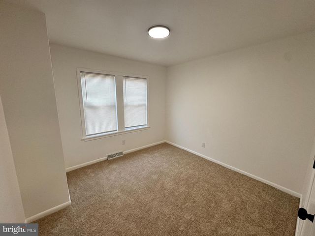 2503 N PINE ST, Wilmington, DE 19802