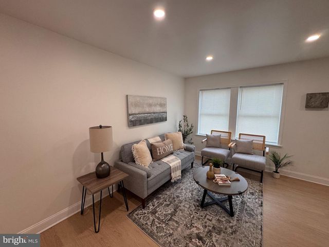 2503 N PINE ST, Wilmington, DE 19802