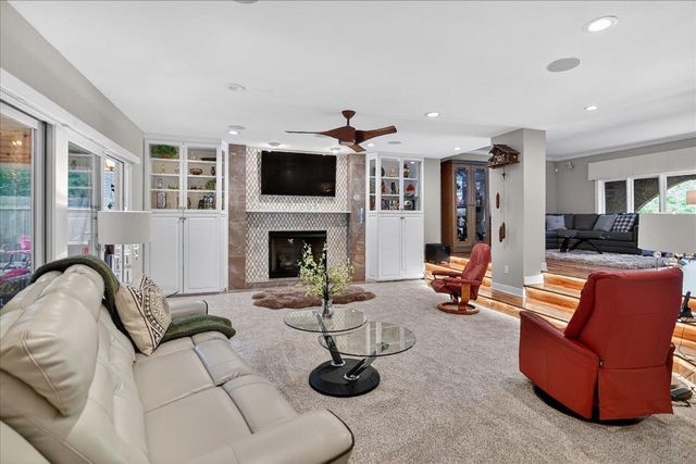 6207 Indian Mound Drive, Mcfarland, WI 53558