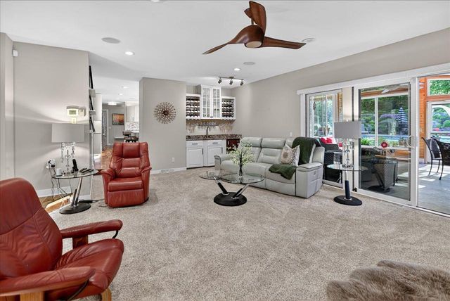 6207 Indian Mound Drive, Mcfarland, WI 53558