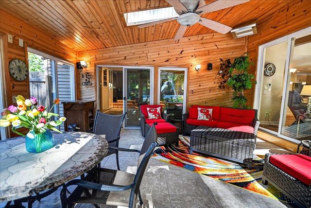 6207 Indian Mound Drive, Mcfarland, WI 53558