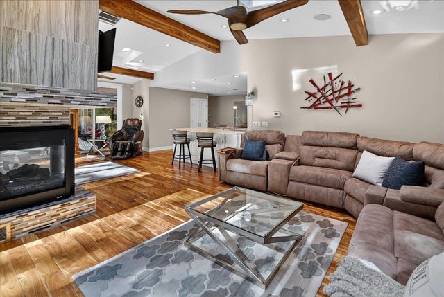 6207 Indian Mound Drive, Mcfarland, WI 53558