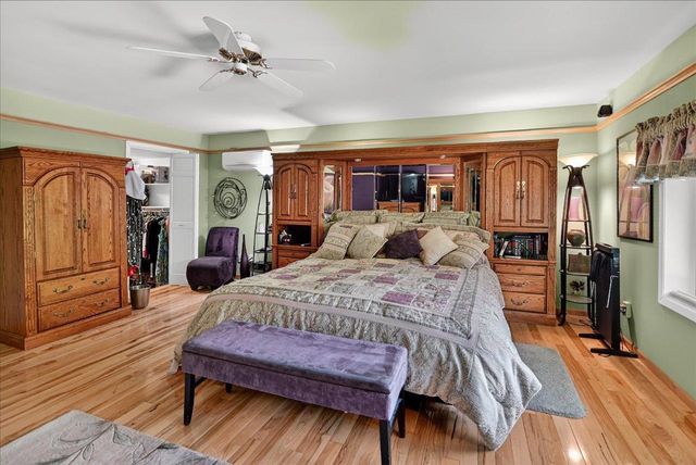 6207 Indian Mound Drive, Mcfarland, WI 53558