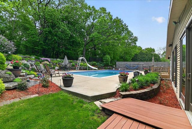 6207 Indian Mound Drive, Mcfarland, WI 53558