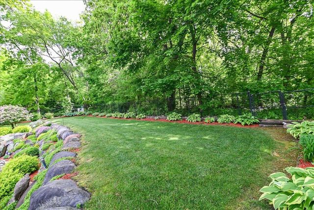 6207 Indian Mound Drive, Mcfarland, WI 53558