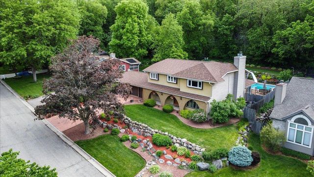 6207 Indian Mound Drive, Mcfarland, WI 53558