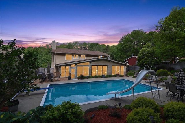 6207 Indian Mound Drive, Mcfarland, WI 53558