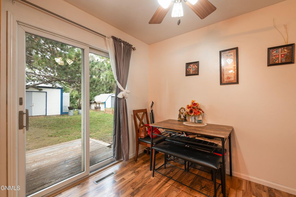 502 14th Street NW, Mandan, ND 58554 photo 4